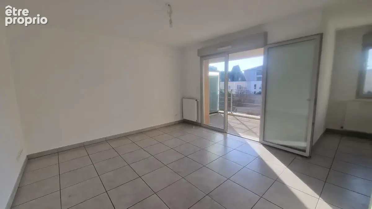 Appartement 2 pièces 45 m² à vendre à Tassin-La-Demi-Lune (69160) - photo 2