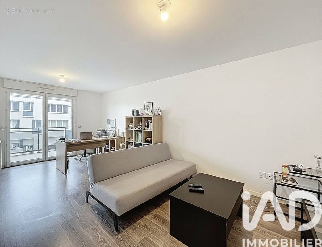 Photo 1 - Appartement à HEROUVILLE-SAINT-CLAIR