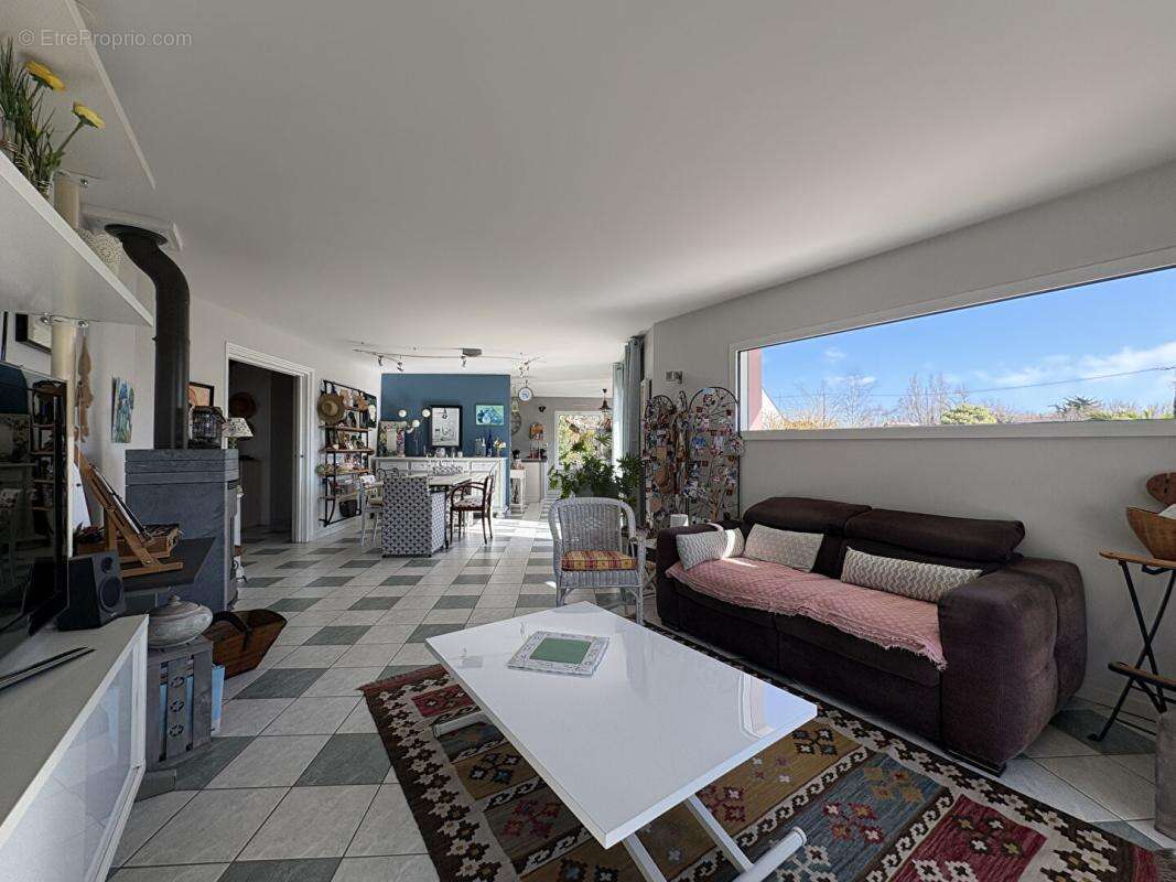 A vendre MOELAN SUR MER (29350) Maison 7 pièces 3 chambres 175 m2 - photo 5