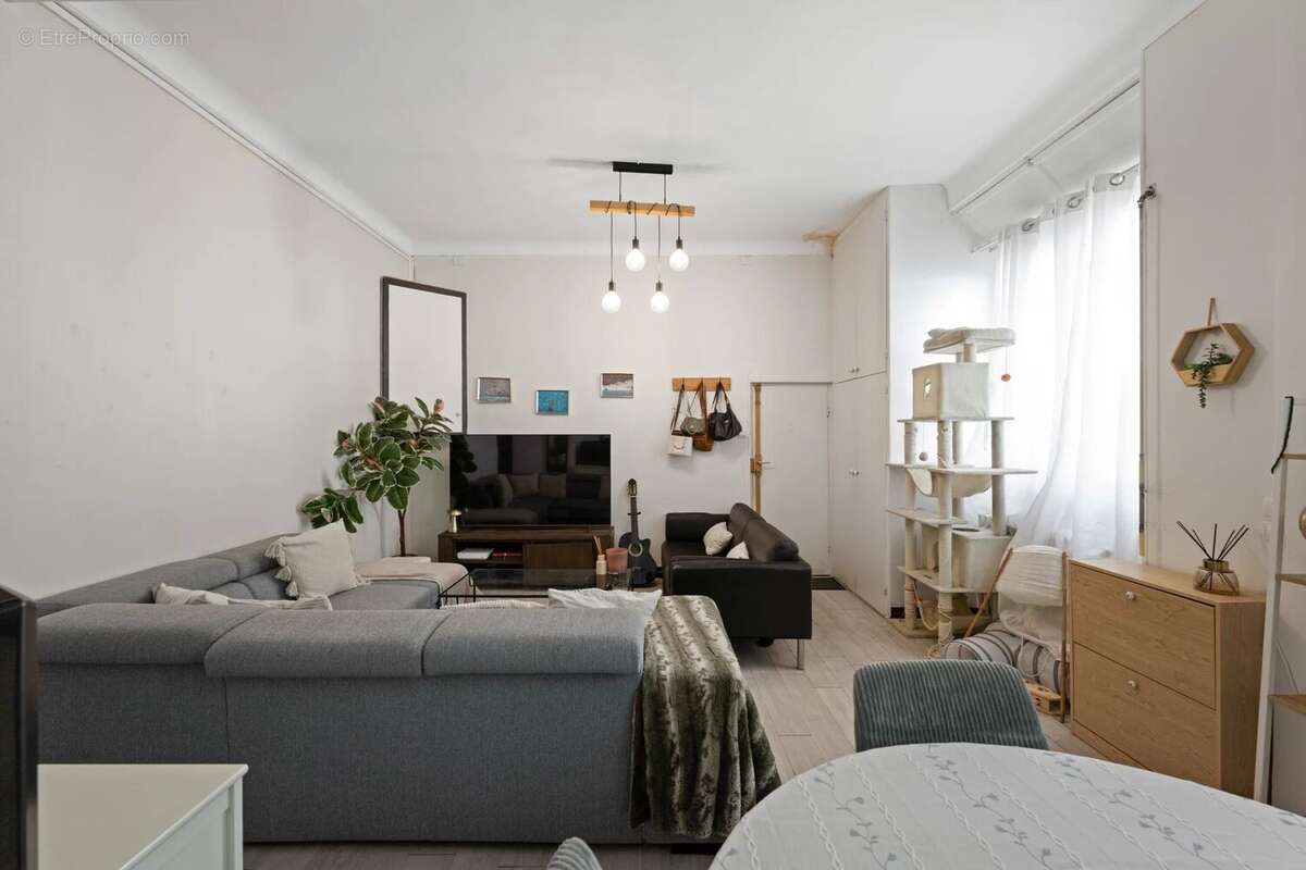 Nice - Libération/Valrose - Appartement 2 pièces - 53 m² - Petite copropriété - photo 3