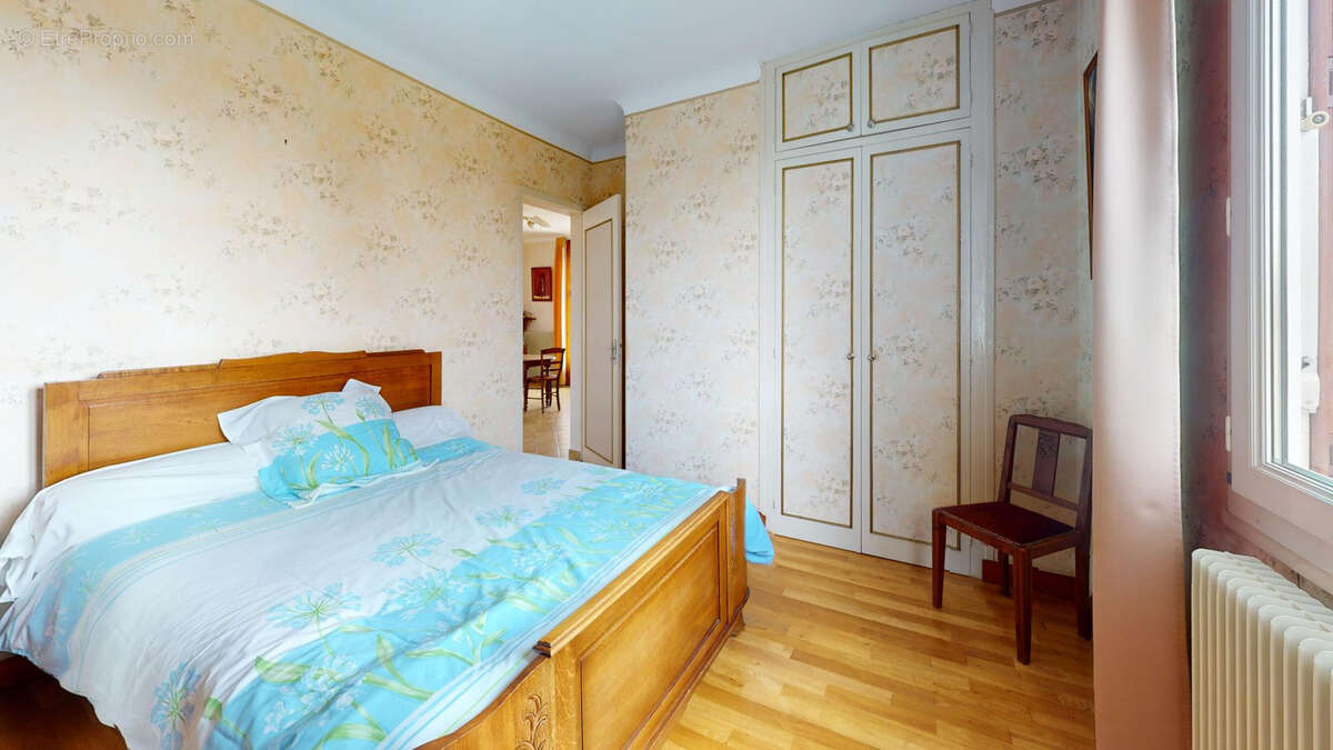 Maison à NAZELLES-NEGRON