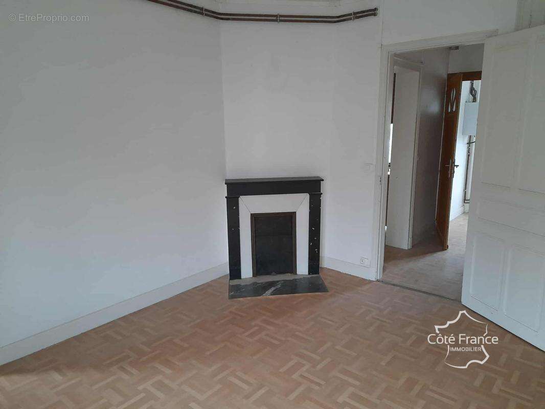 Appartement à LE NOUVION-EN-THIERACHE
