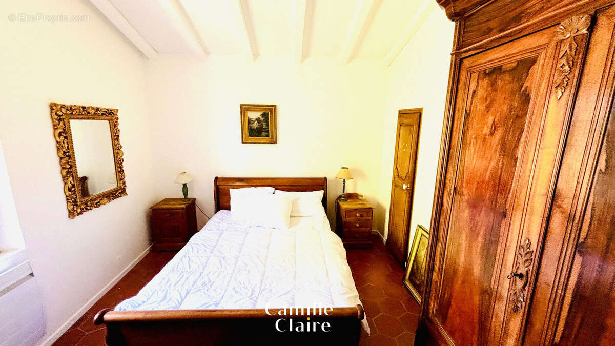 Maison à PEYNIER