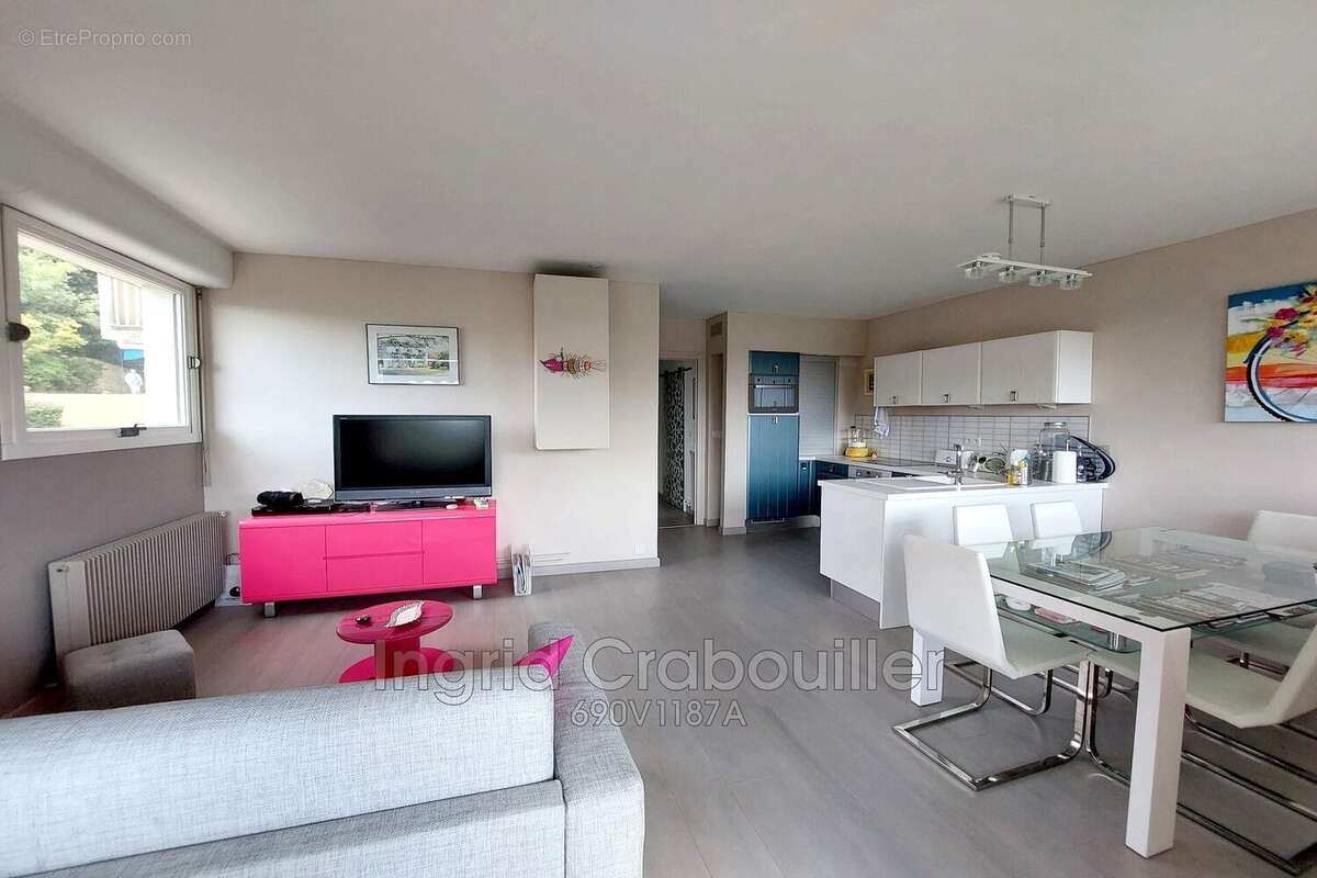 Appartement 53 m² à Royan  - photo 8