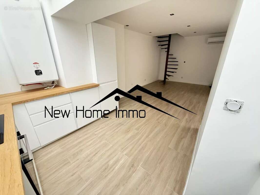 Appartement à MARSEILLE-9E