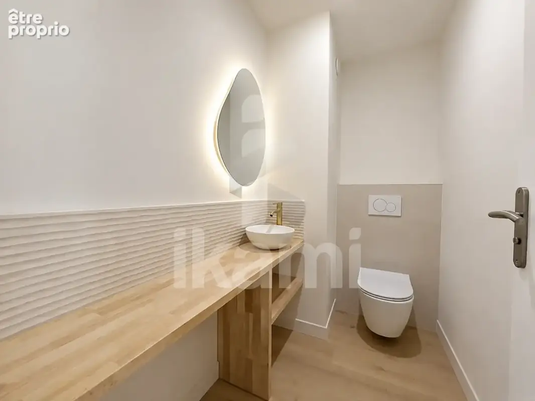 Appartement type T5, lumineux et vue dégagée avec véranda, terrasse et garage à Valence - photo 11