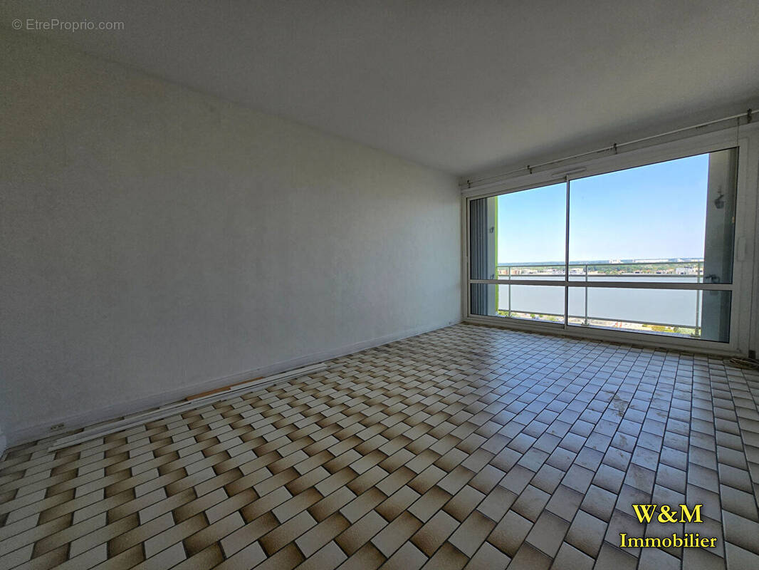 Appartement à RIS-ORANGIS