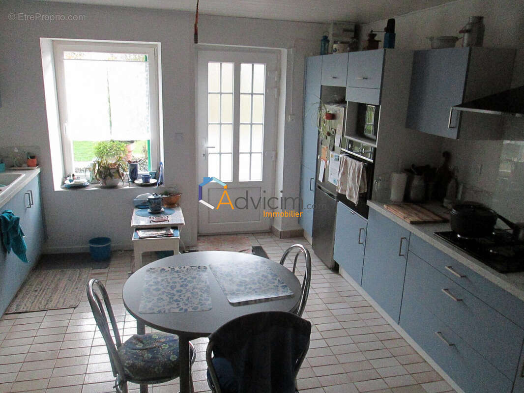 Maison à FRANCHEVELLE