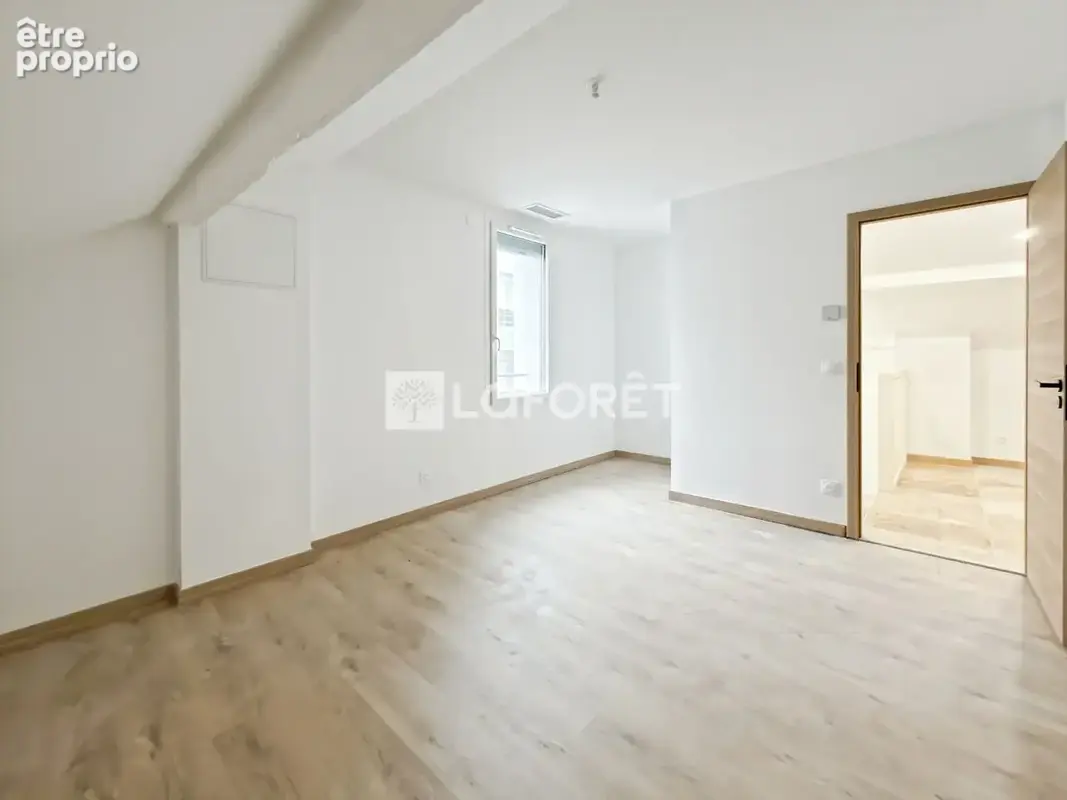 Maison entièrement rénovée Valence avec 4 chambres, terrasse plein sud et jardin - photo 4