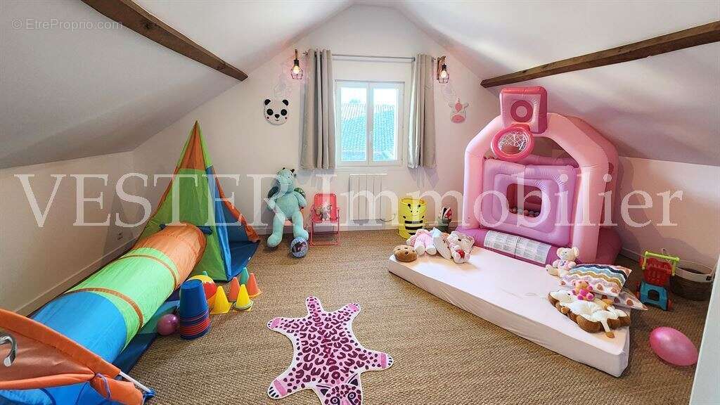 Maison à MONTPON-MENESTEROL