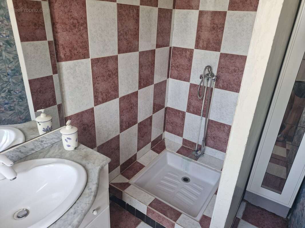 Maison 131 m² à La Rocque  - photo 9