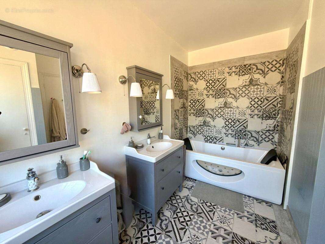 Propriete à vendre 15 pièces  (56) - photo 8