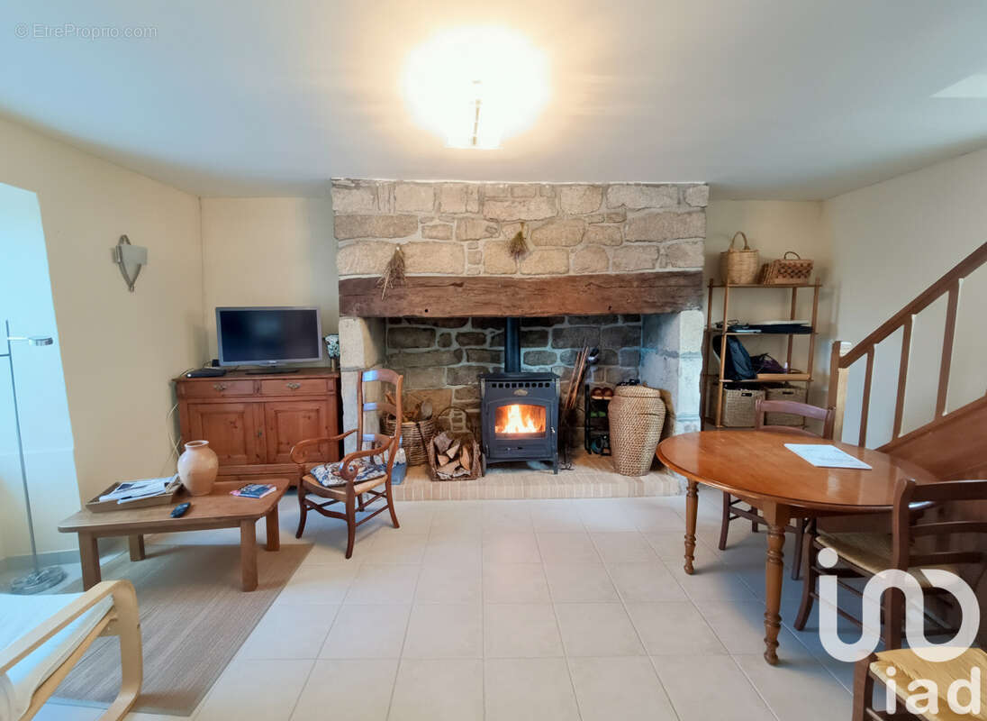 Photo 6 - Maison à TARNAC