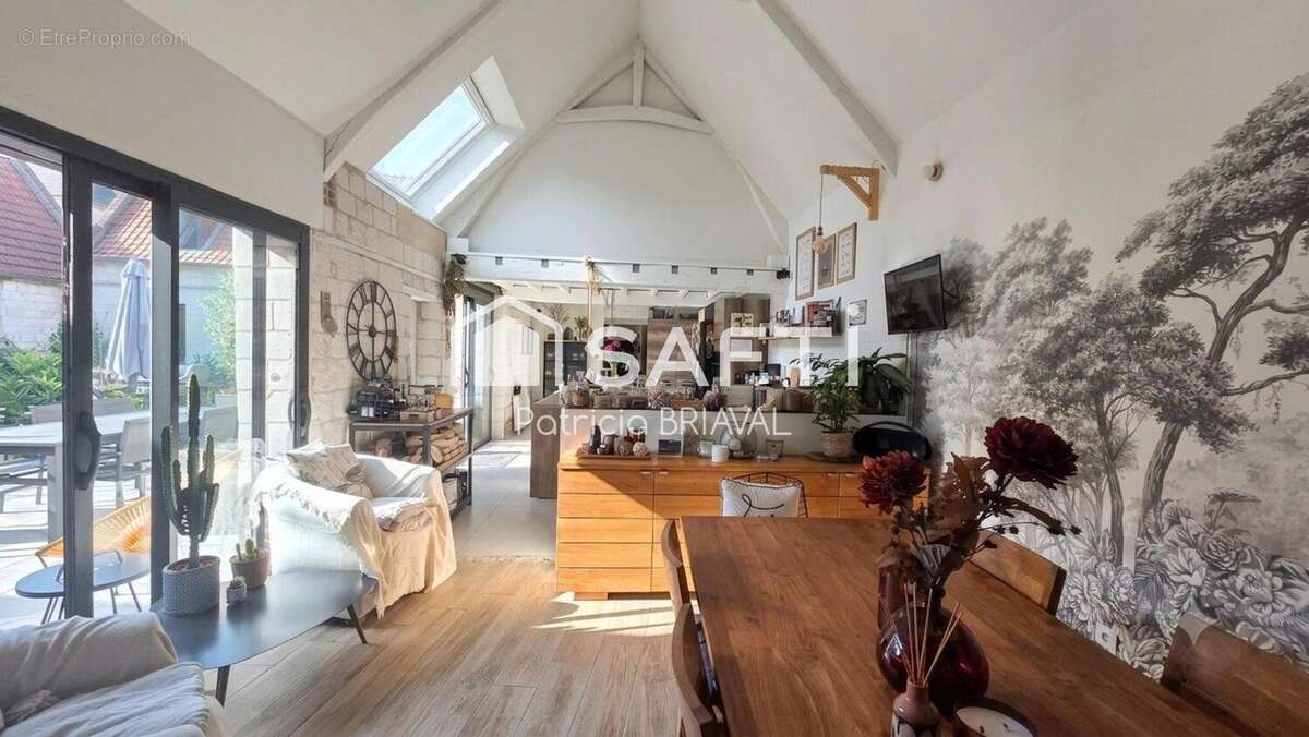 Maison 273 m² à Haute-Avesnes  - photo 9