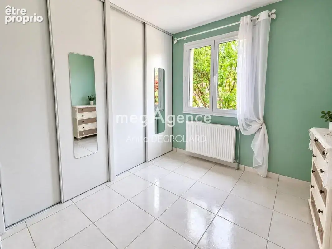 MAISON FAMILIALE de 168 m² – 5 chambres – Sous-sol complet – Aubigny-les-Clouzeaux - photo 10