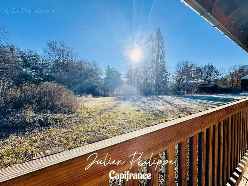 Maison à LA BATIE-MONTSALEON