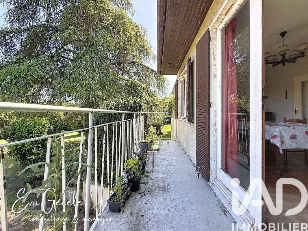 Maison 93 m² à Villette  - photo 9