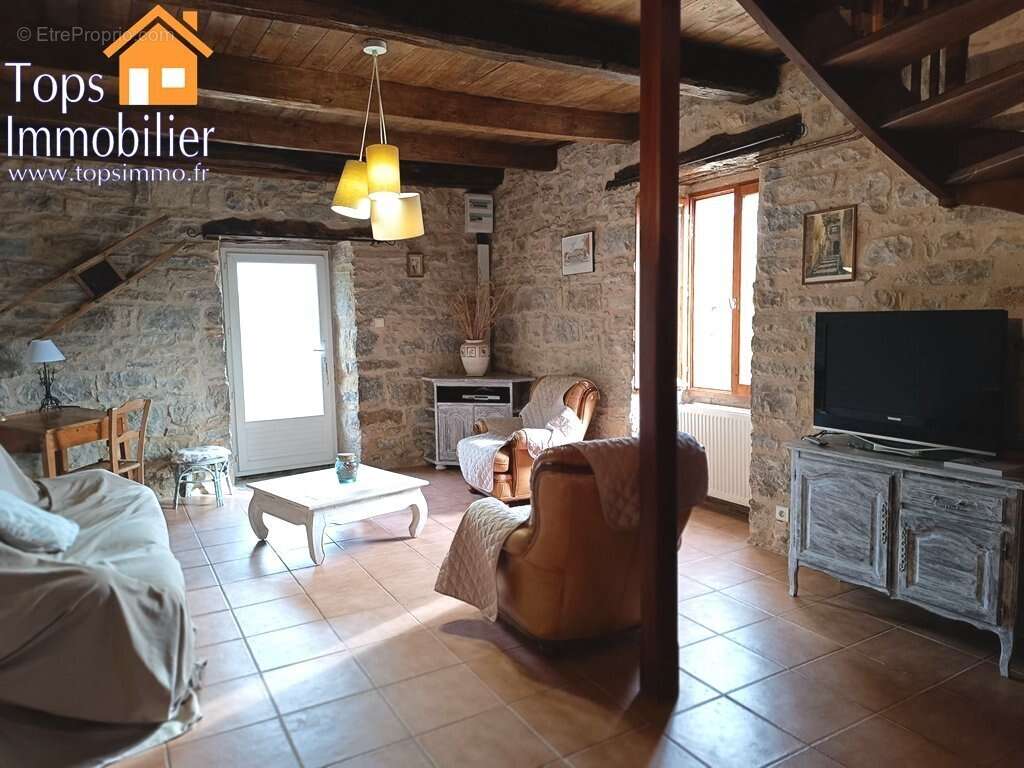 Maison à VILLEFRANCHE-DE-ROUERGUE