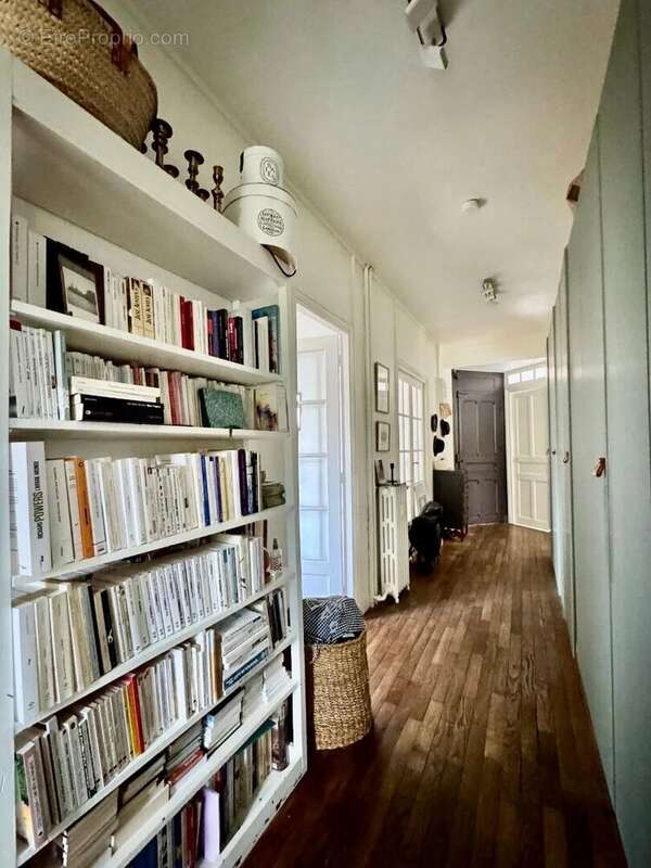 Appartement à COLOMBES