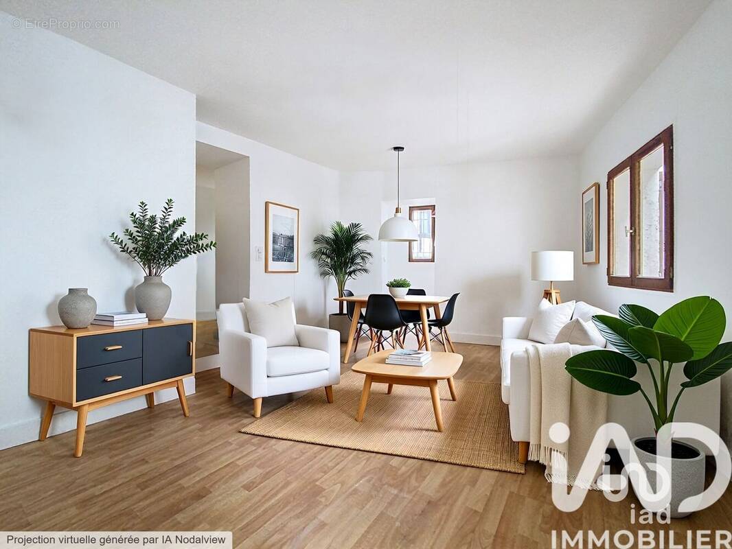 Photo 1 - Appartement à SAINT-CYR-L'ECOLE