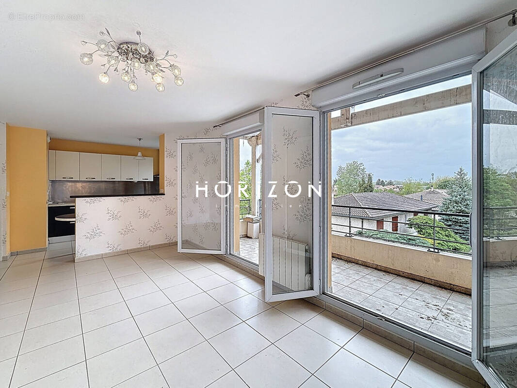 Appartement à QUINCIEUX