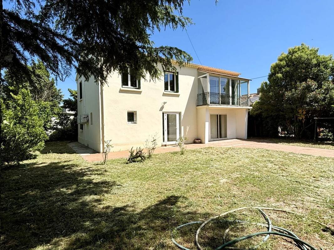 Maison à ARLES