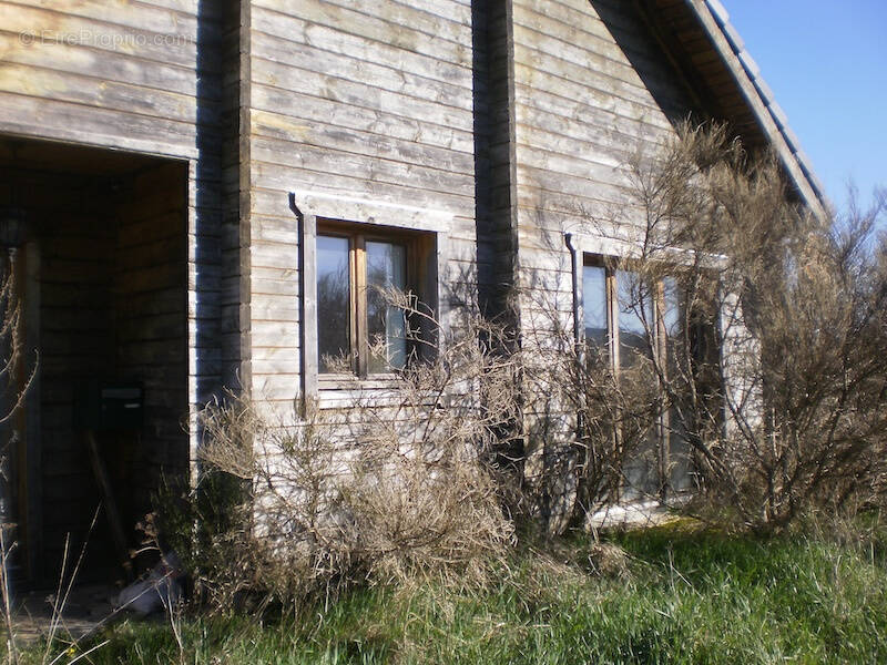 Maison à SAINT-JULIEN-PUY-LAVEZE