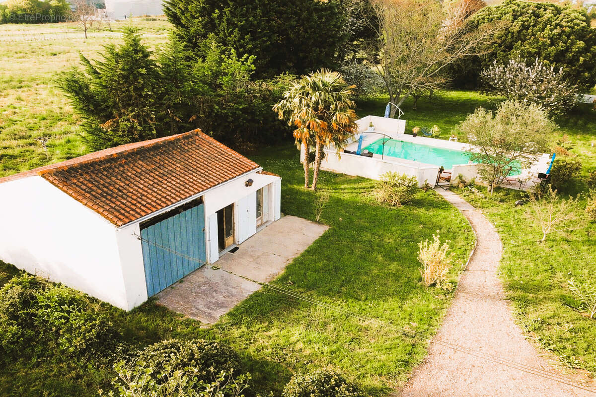 Maison SAINTES 171 m2 - photo 3