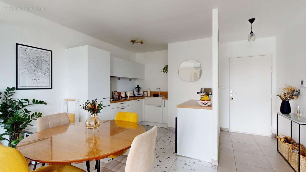 Appartement à LYON-5E