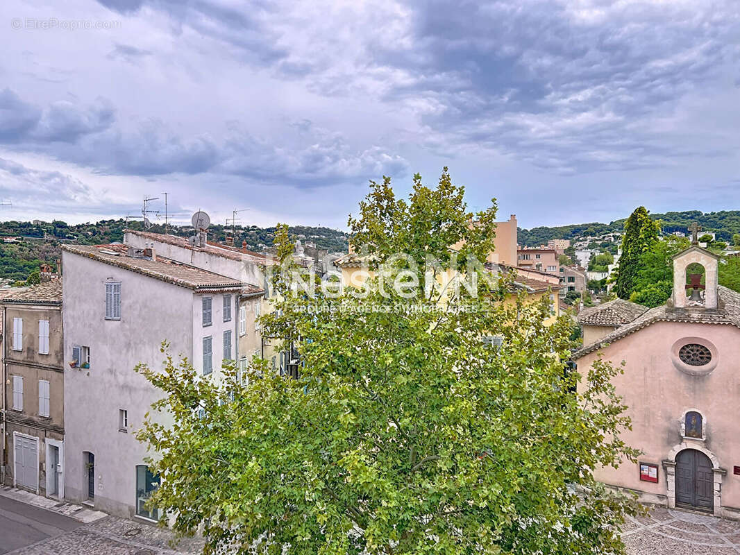 Appartement à VALLAURIS