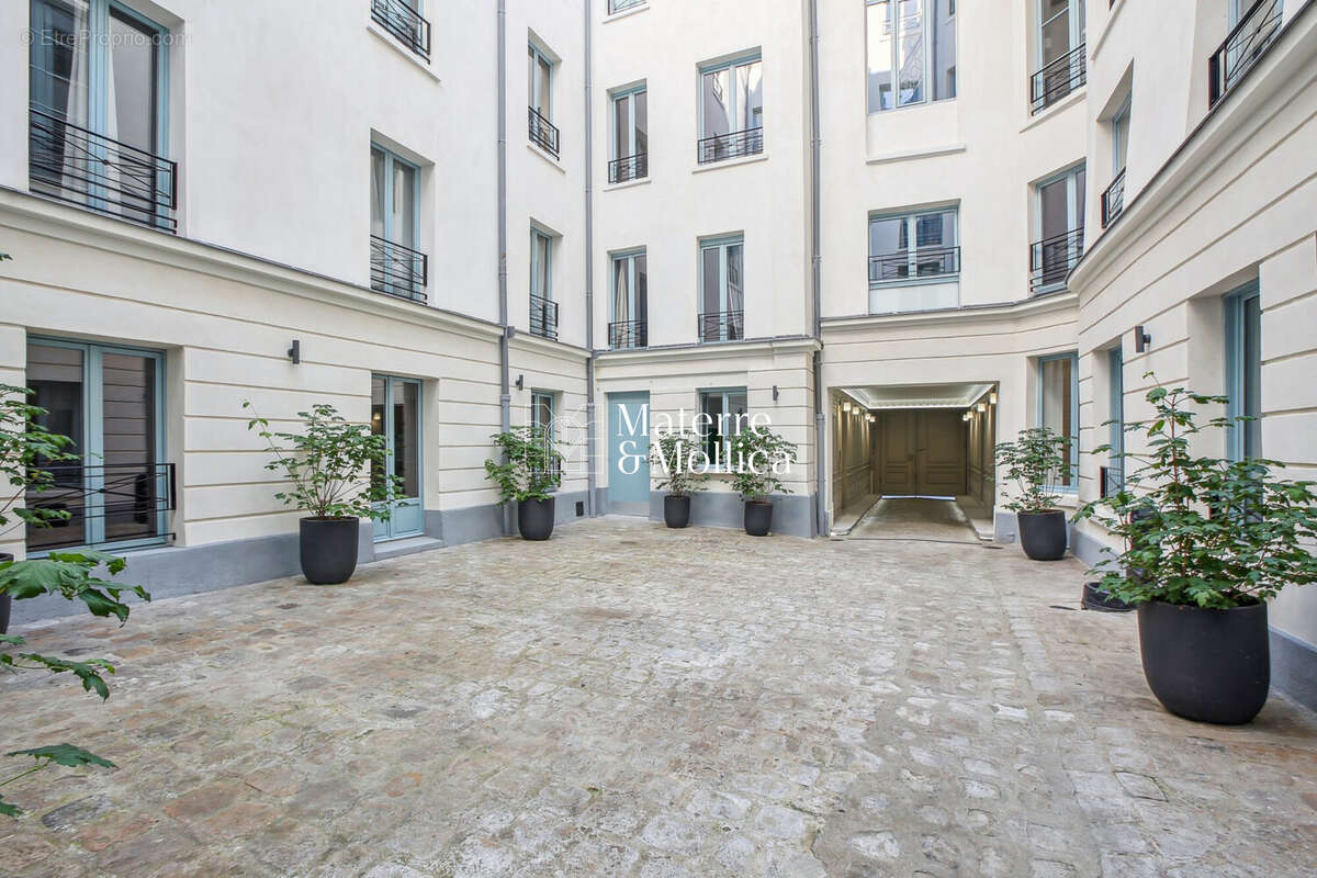 Appartement 43 m² à Paris-6e  - photo 9