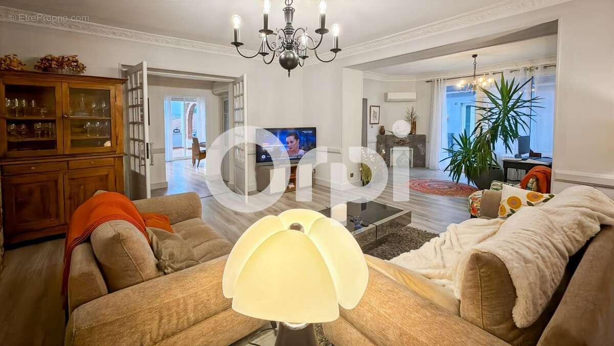 Maison à VALLON-PONT-D&#039;ARC