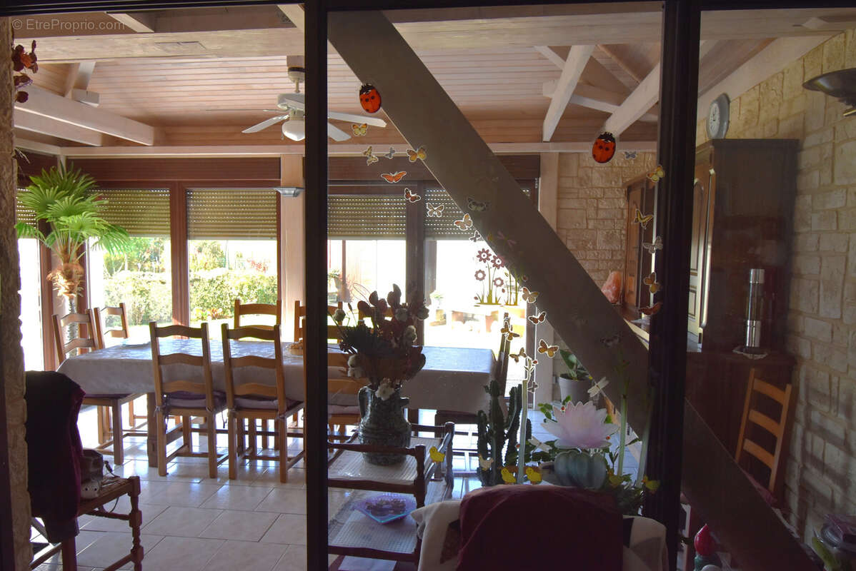 Maison à SAINT-LOUP-SUR-SEMOUSE