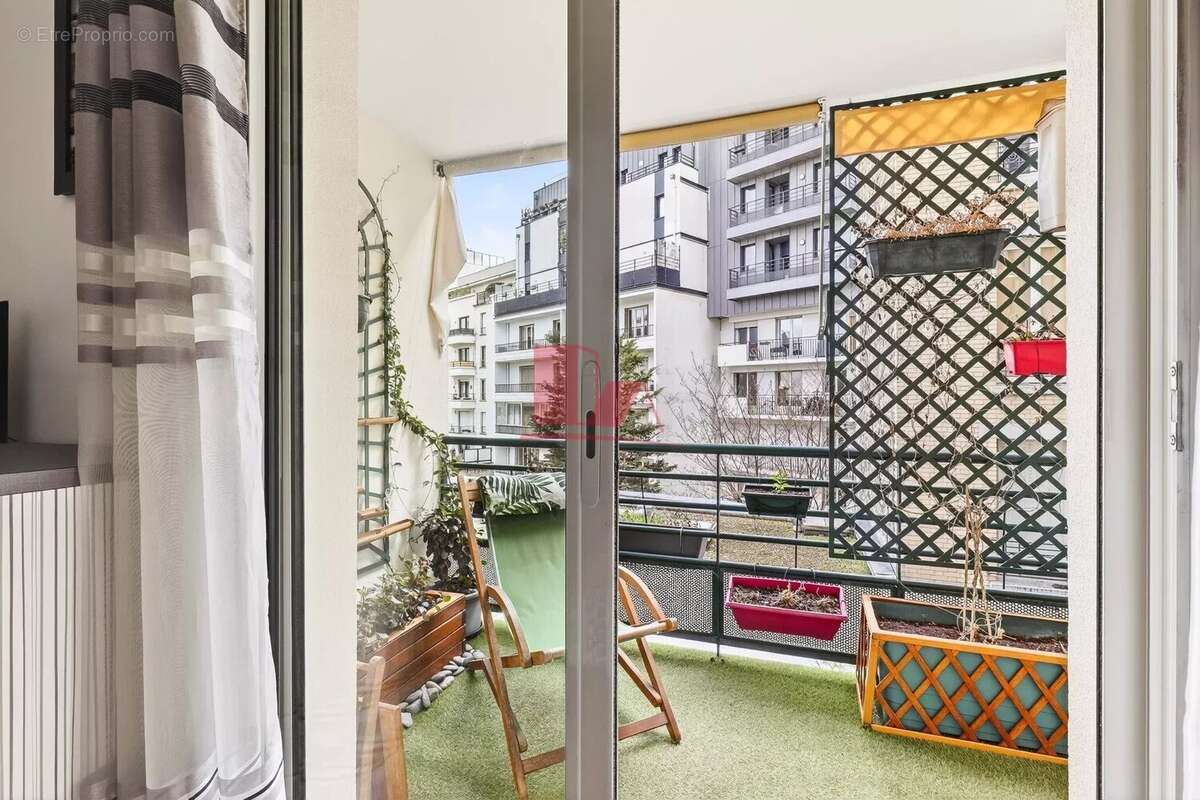 Appartement à ISSY-LES-MOULINEAUX