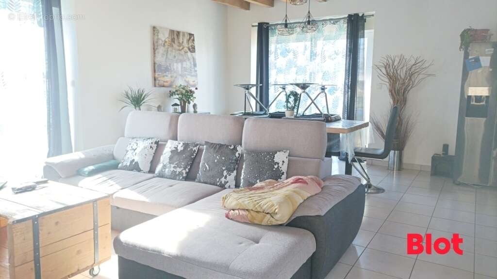 Maison à SAINT-AUBIN-D&#039;AUBIGNE