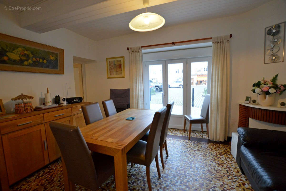 Maison à ALLEMANS-DU-DROPT