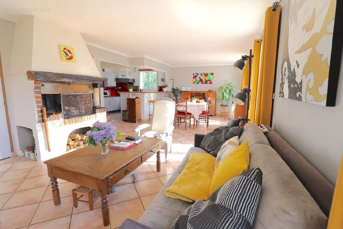 Maison à TOURNAN-EN-BRIE