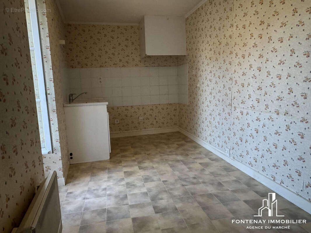 Maison à FONTENAY-LE-COMTE