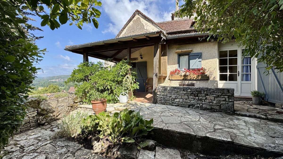 Vue splendide - maison familiale - dépendance et terrasse - photo 18