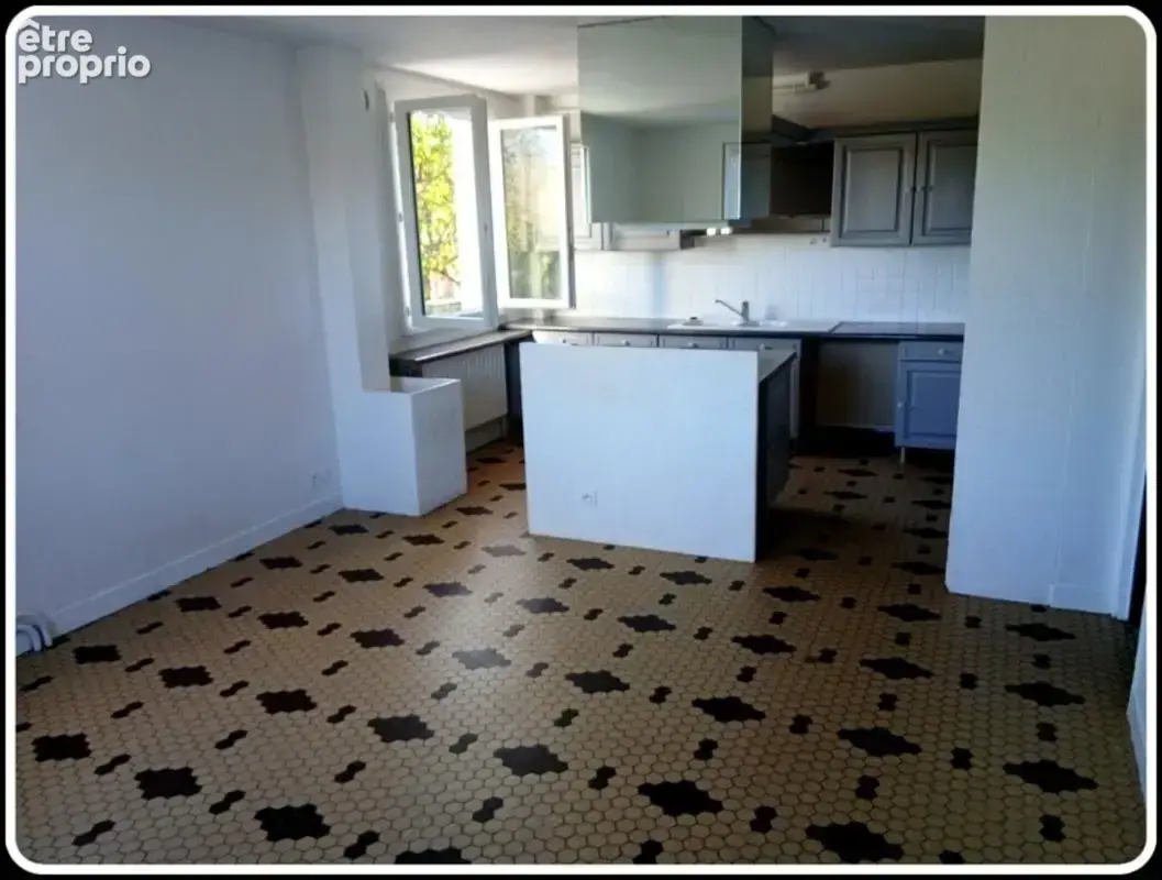 Maison à vendre 4 pièces MOULINS (03) - photo 3