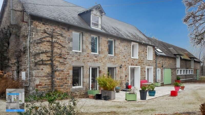 Maison à LA CHAPELLE-BICHE