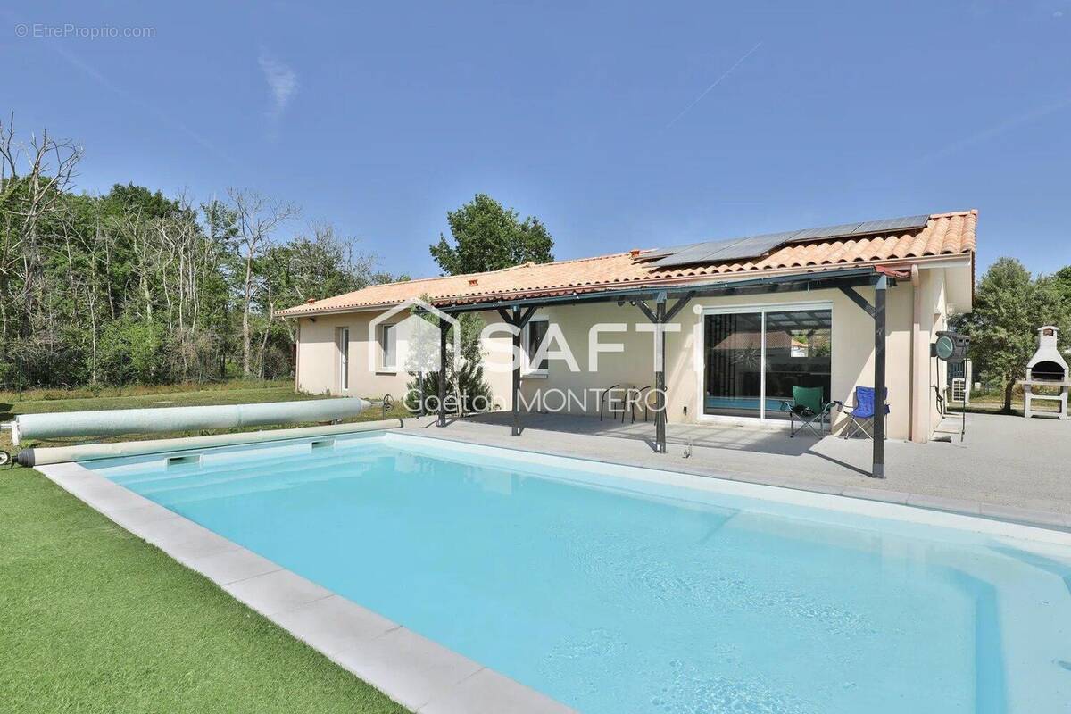 Photo 1 - Maison à SALLES