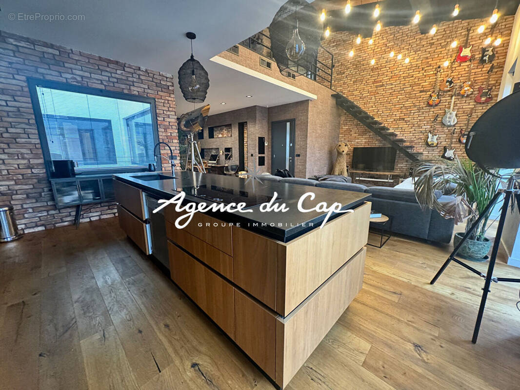 Appartement à FREJUS
