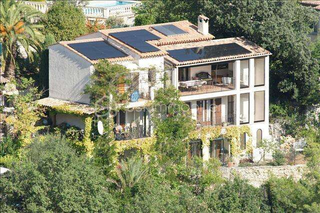 VENCE – Quartier résidentiel très recherché de l'Ara – Élégante villa familiale avec piscine, ascenseur et fort potentiel de div - photo 29