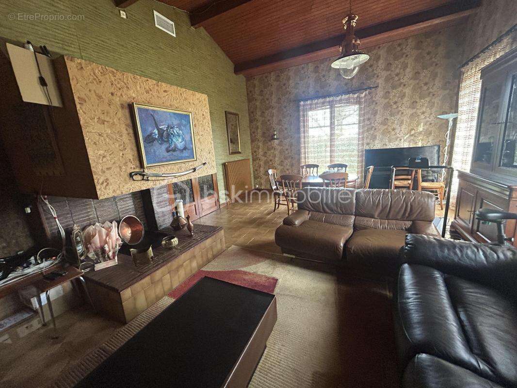 Maison à CASTELCULIER