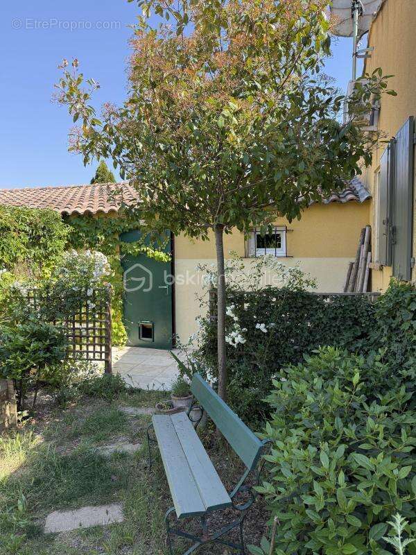Maison à MALLEMORT