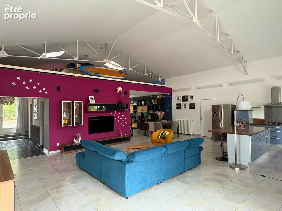MAISON FAMILIALE contemporaine dans un écrin de verdure - photo 2