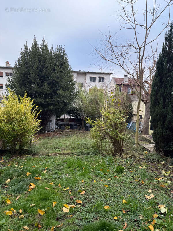 Appartement à PUTEAUX
