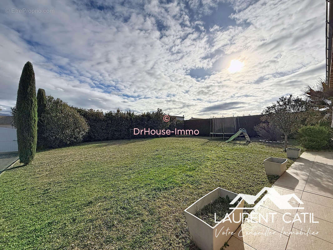 Maison 94 m² à Mours-Saint-Eusebe  - photo 4