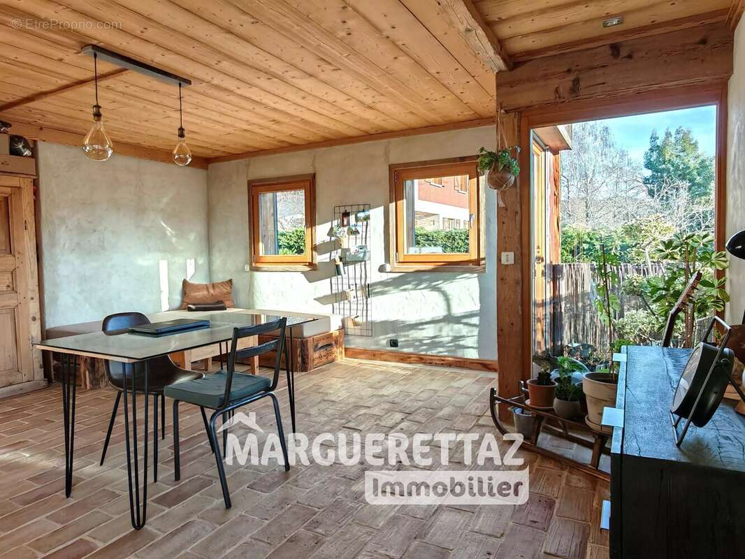 Appartement à VIUZ-EN-SALLAZ